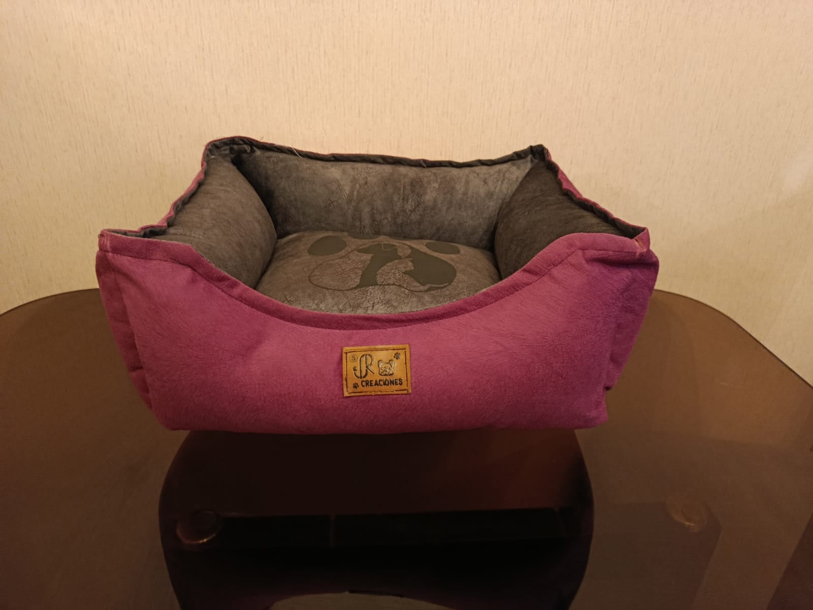 Cama cuadrada gruesa de 40 cm color violeta